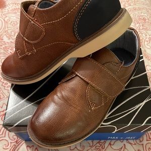 Toddler boy loafers size 12. Max+Jake